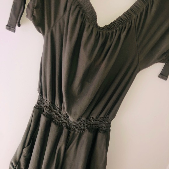 Jump suit - Picture 5 of 5